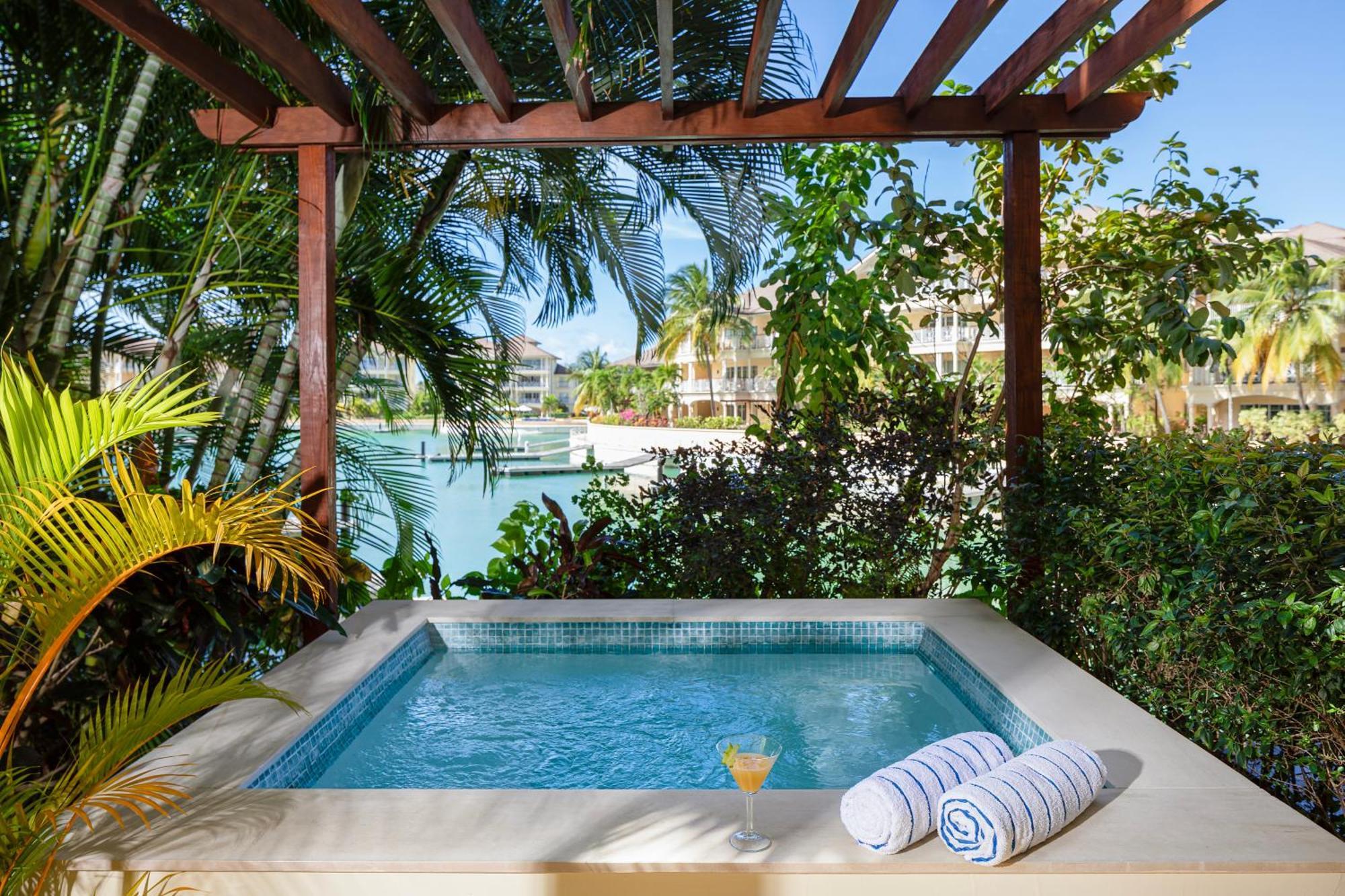 The Landings Resort And Spa - All Suites جزيرة جورس المظهر الخارجي الصورة